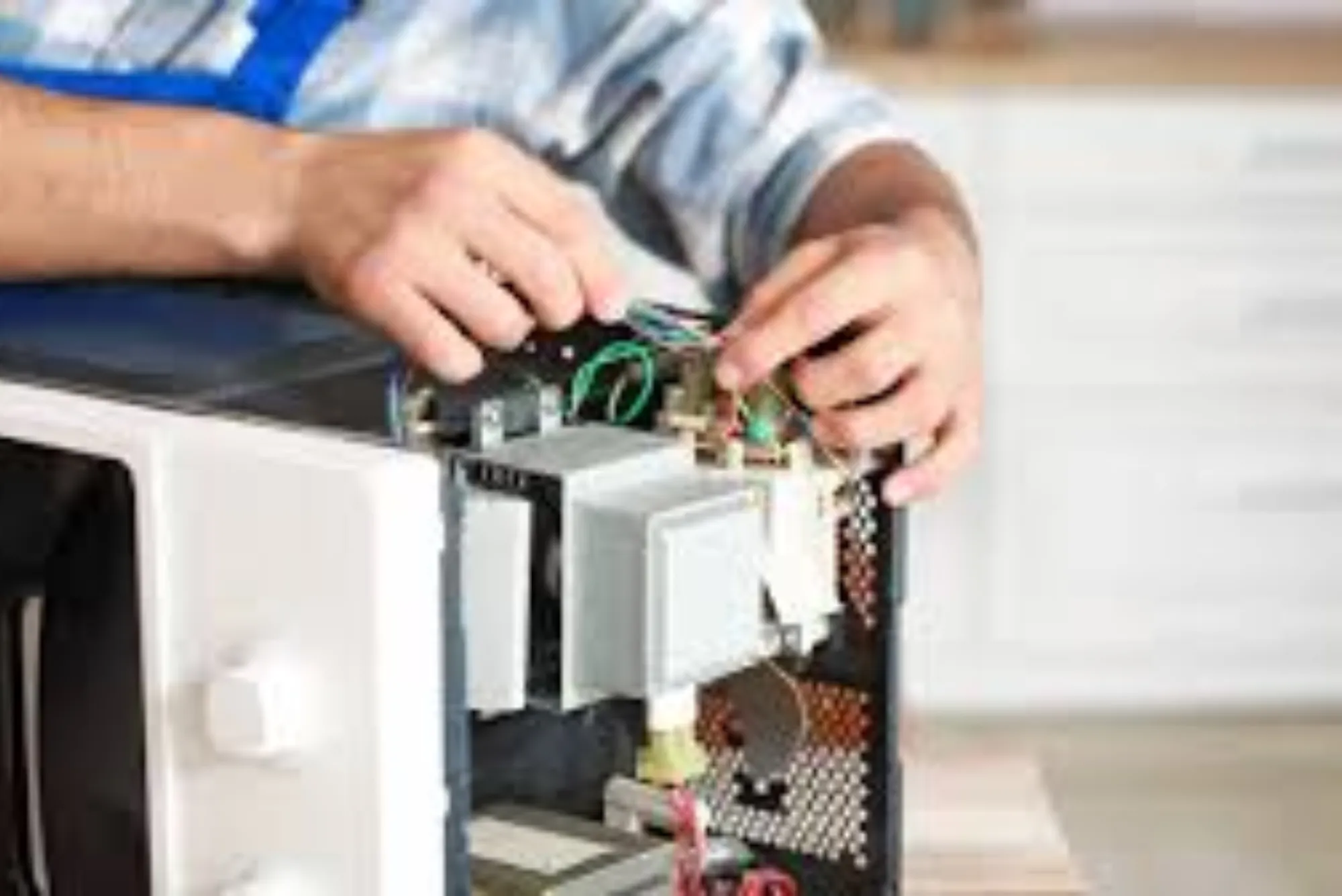 Finding a Reliable Microwave Repair Shop Near Me