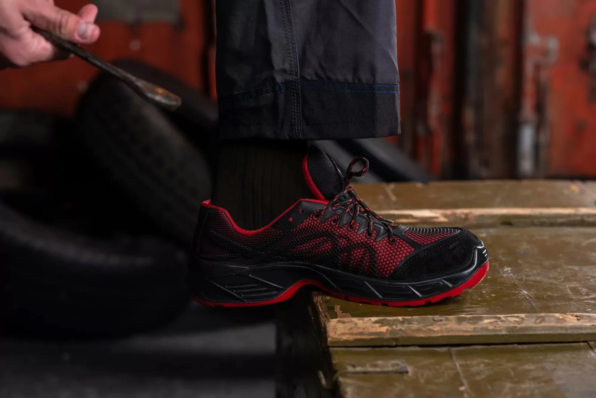 Sustainable materials in safety footwear fashion or necessity