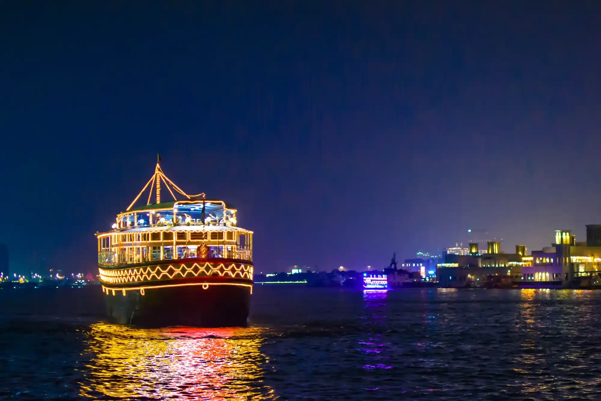 Dhow Cruise in Dubai Marina
