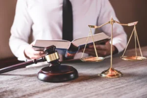 Are Lawyers in Dubai Up to Date with New UAE Laws