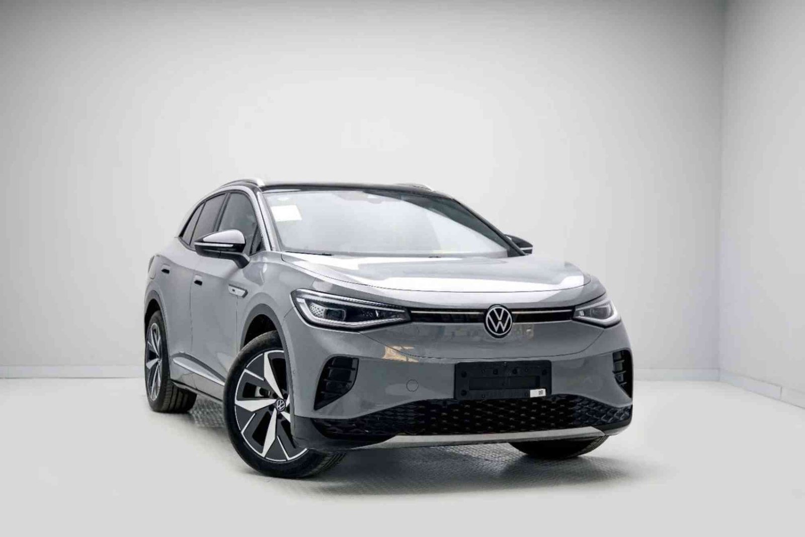 Volkswagen ID.4 in UAE Charging & Common Faults